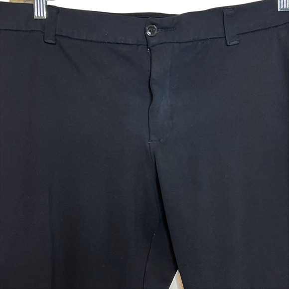 Lee Womens Straight Leg Pants Size 18P Black Mid-Rise Rayon Blend Stretch - Picture 2 of 5